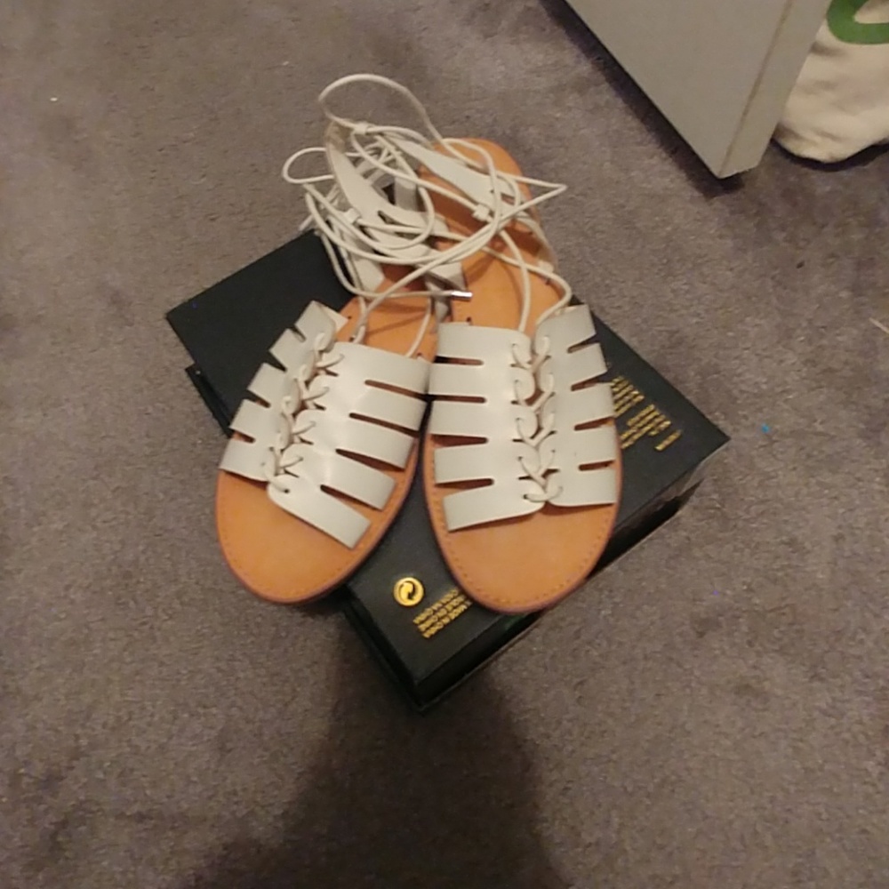 American Eagle Outfitters Sandals